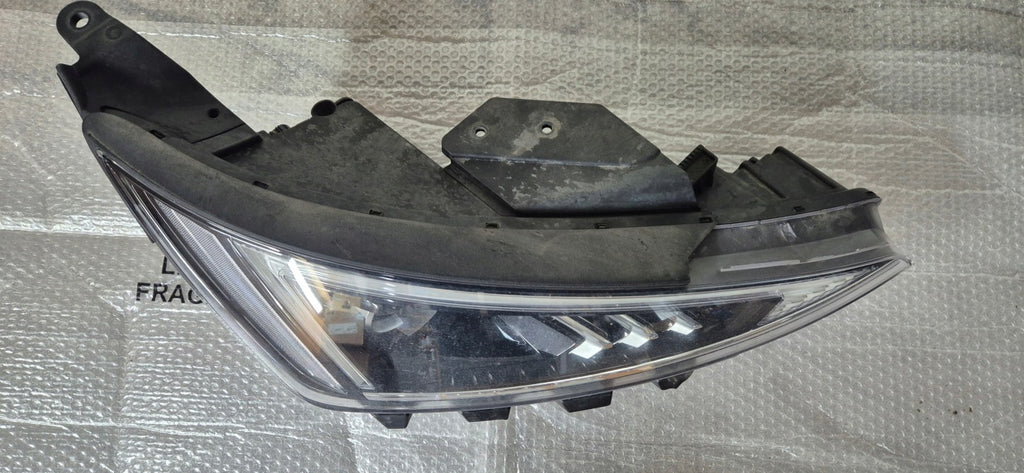 Frontscheinwerfer Hyundai Elantra Rechts Scheinwerfer Headlight SCH6767009176iv
