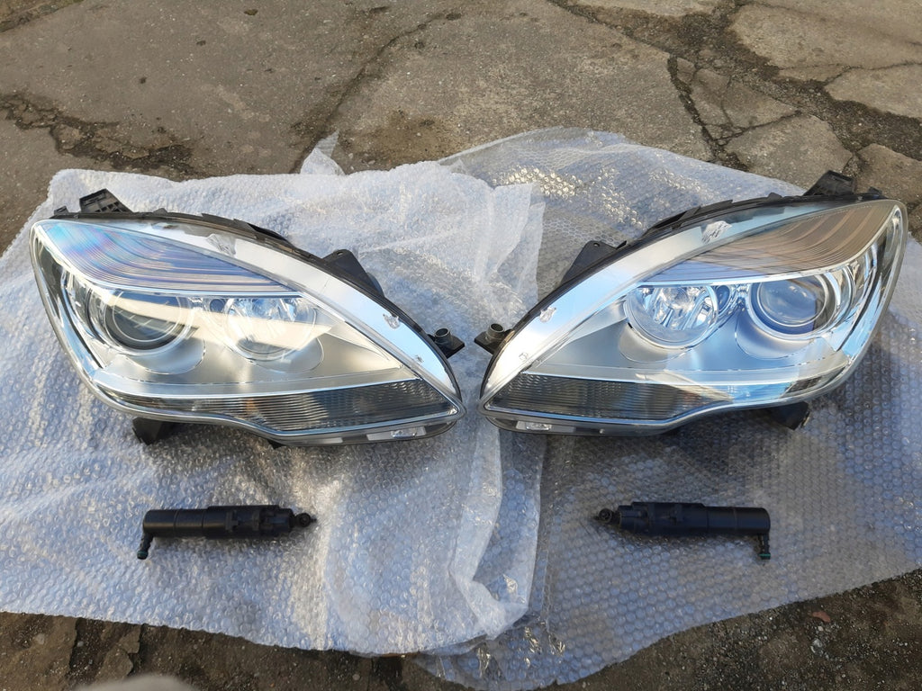 Frontscheinwerfer Mercedes-Benz W251 A2518206861 Xenon Ein Satz Headlight