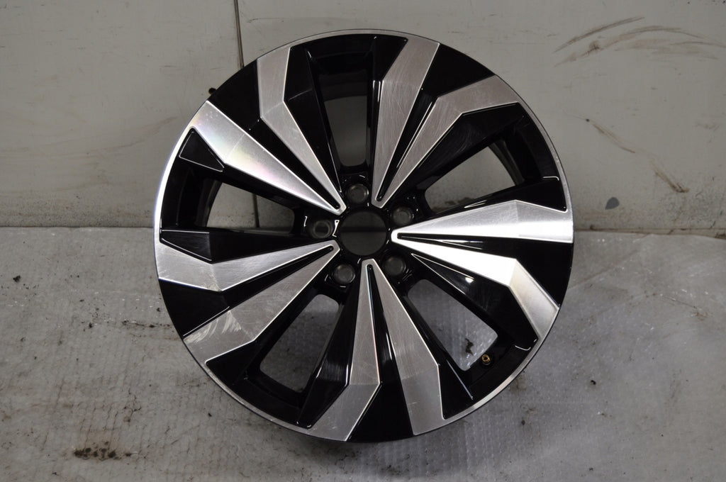 1x Alufelge 17 Zoll 6.5" 5x100 39ET Glanz 2GM601025E VW T-Cross Rim Wheel FEL9027620744sg