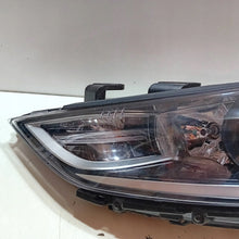 Load image into Gallery viewer, Frontscheinwerfer Hyundai Elantra 92101-F2 LED Links Scheinwerfer Headlight
