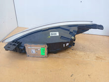 Laden Sie das Bild in den Galerie-Viewer, Frontscheinwerfer Ford Focus JX7B-13E014-AE LED Rechts Scheinwerfer Headlight SCH3377181072lp