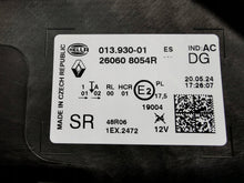 Laden Sie das Bild in den Galerie-Viewer, Frontscheinwerfer Renault Captur II 260608054R Links Scheinwerfer Headlight SCH8024147581ge