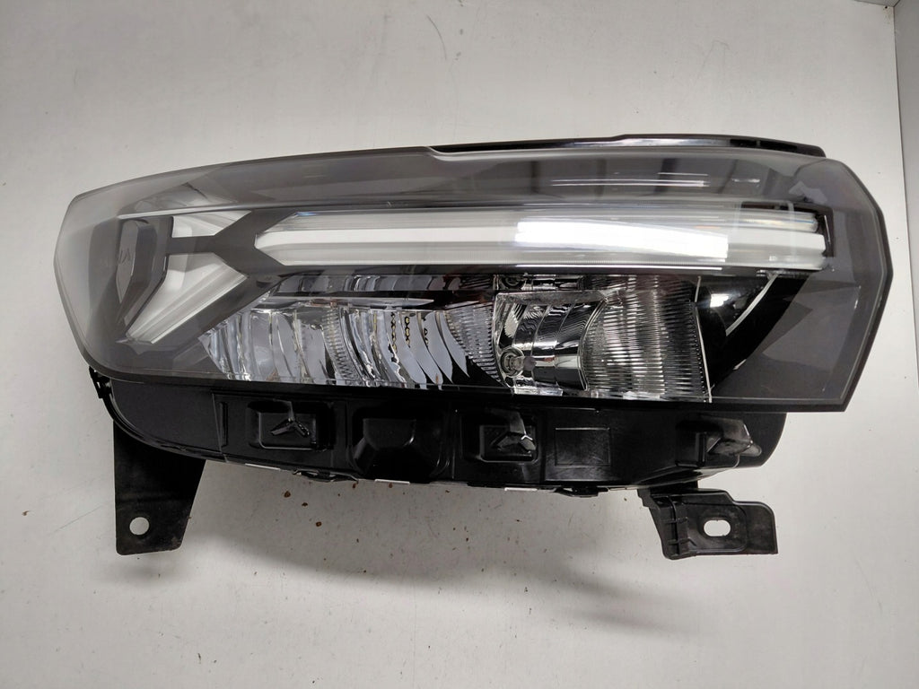 Frontscheinwerfer Dacia Duster LED Rechts Scheinwerfer Headlight SCH8472868546fu
