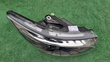 Laden Sie das Bild in den Galerie-Viewer, Frontscheinwerfer Mercedes-Benz Vito W447 A4479063301 Full LED Rechts Headlight SCH9599951812wl