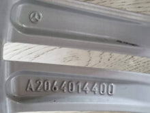 Laden Sie das Bild in den Galerie-Viewer, 1x Alufelge 17 Zoll 5x112 A2064014400 Mercedes-Benz W206 Rim Wheel FEL1602455195cu