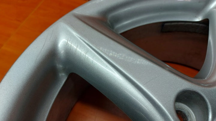 1x Alufelge 17 Zoll 7.0" 5x114.3 45ET Glanz Silber Toyota Corolla Avensis FEL3668121926nj