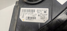Laden Sie das Bild in den Galerie-Viewer, Frontscheinwerfer BMW F11 F10 7203251-17 Xenon Links Scheinwerfer Headlight SCH2536438203yr