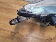 Laden Sie das Bild in den Galerie-Viewer, Frontscheinwerfer Mitsubishi Space Star 8301D445 Links Scheinwerfer Headlight SCH5174534499dt