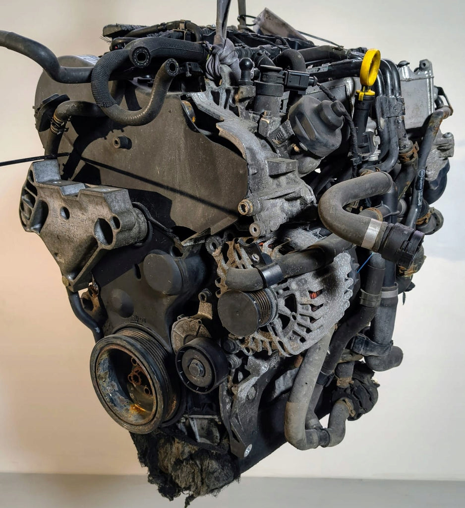 Motor Skoda VW Superb Passat DCXA 1.6 TDI 120PS 88kW 2014 Diesel Engine Komplett