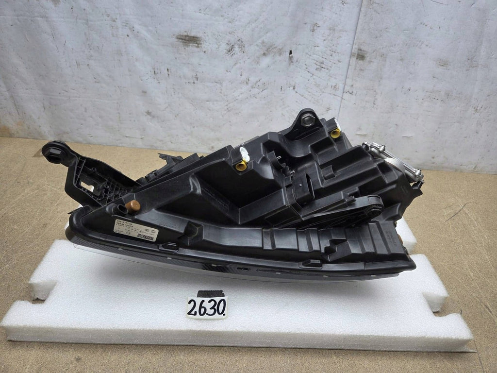 Frontscheinwerfer Skoda Kamiq 0021377709 Links Scheinwerfer Headlight SCH9359529097jy