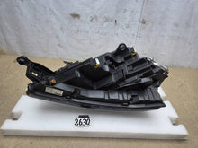 Laden Sie das Bild in den Galerie-Viewer, Frontscheinwerfer Skoda Kamiq 0021377709 Links Scheinwerfer Headlight SCH9359529097jy