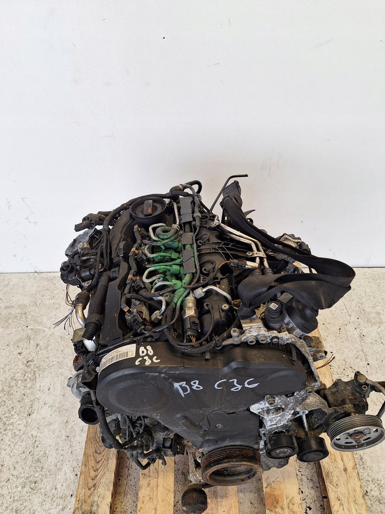 Motor Audi A4 B8 CJC 2.0 TDI Diesel Engine Unkomplett