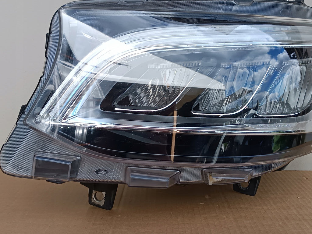 Frontscheinwerfer Mercedes-Benz Sprinter A9109067100 Full LED Rechts oder Links