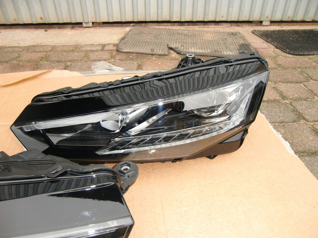 Frontscheinwerfer Skoda Scala 655941015A Full LED Ein Stück (Rechts oder Links) SCH6515364105ml