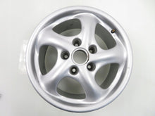 Load image into Gallery viewer, 1x Alufelge 17 Zoll 9.0" 5x130 55ET Glanz Silber 99636212800 Porsche 911 FEL6173787155jl
