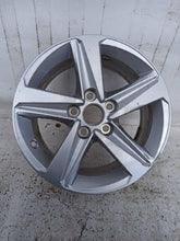 Laden Sie das Bild in den Galerie-Viewer, 1x Alufelge 16 Zoll 7.0&quot; 5x114.3 40ET 7JX16 PW457-02004 Toyota Corolla Rim Wheel