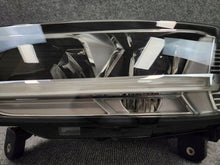 Laden Sie das Bild in den Galerie-Viewer, Frontscheinwerfer Audi Q2 81A941033BSCZ LED Links Scheinwerfer Headlight SCH6087309761wd