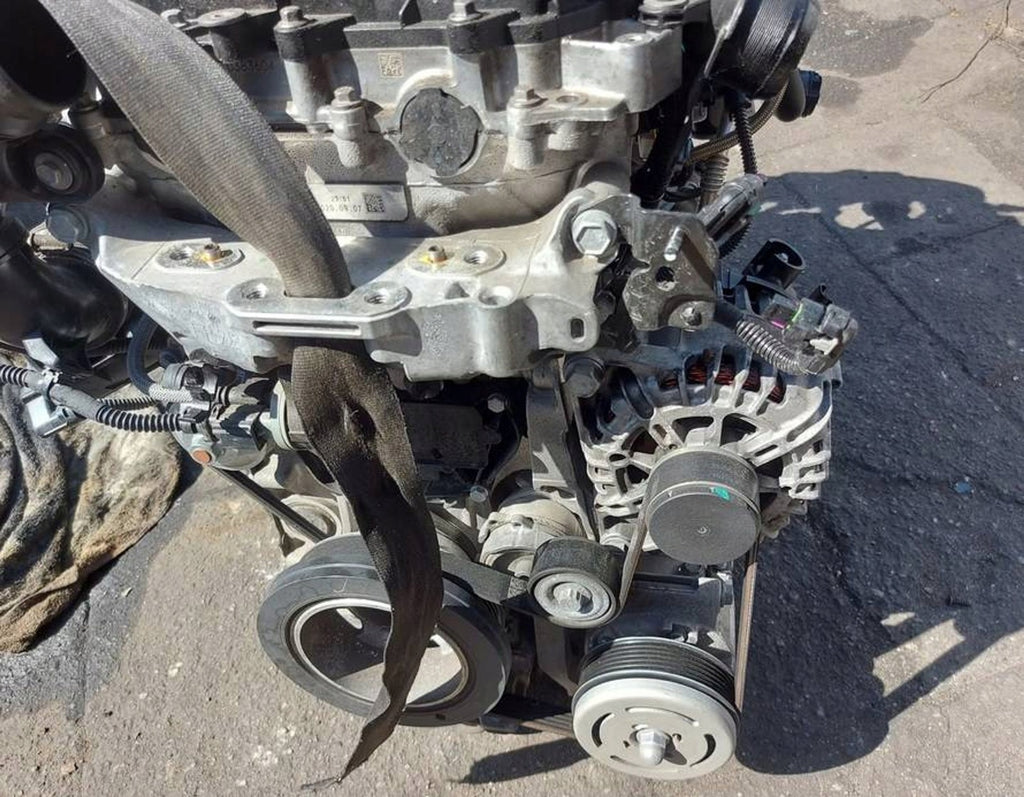 Motor Peugeot 3008 10TMA4 1.2 THP 2020 Benzin Engine Komplett