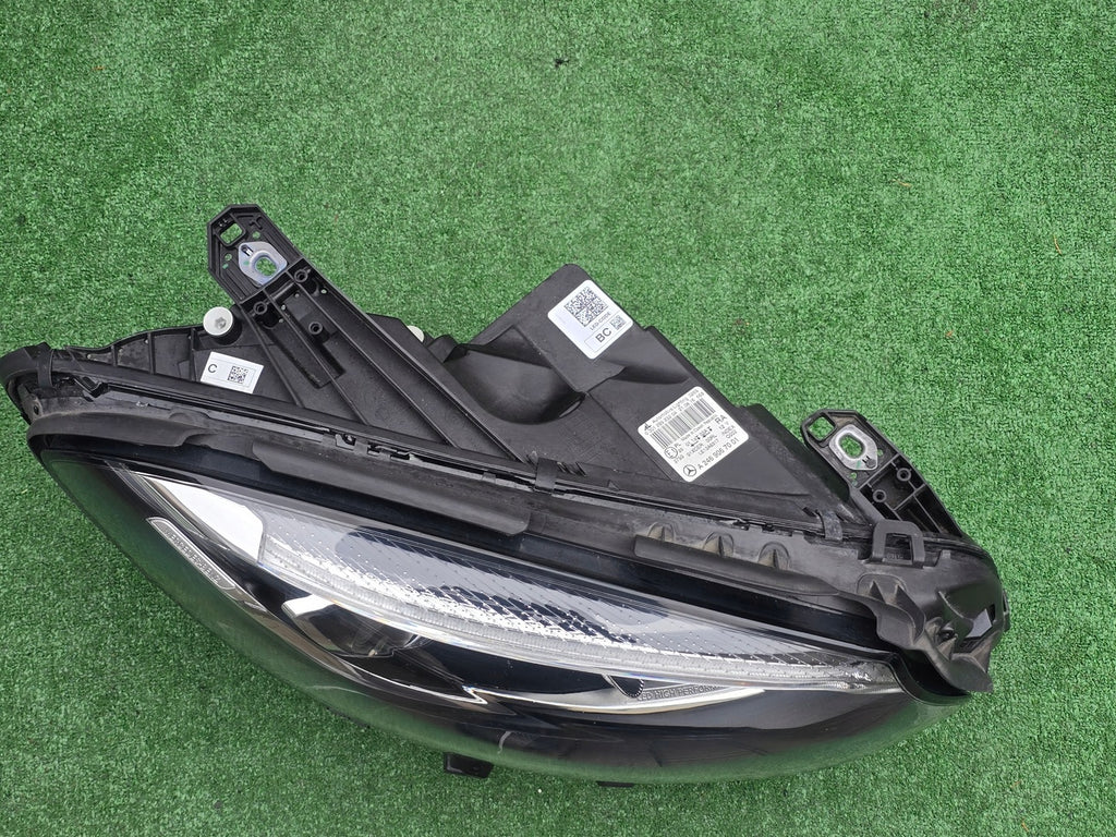 Frontscheinwerfer Mercedes-Benz W246 A2469067001 Rechts Scheinwerfer Headlight SCH2002825377xi