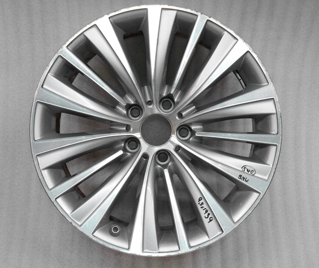 1x Alufelge 19 Zoll 9.5" 5x120 39ET Glanz Silber 6859878 BMW 7 F01 F02 F03 F07 FEL8446916589xx