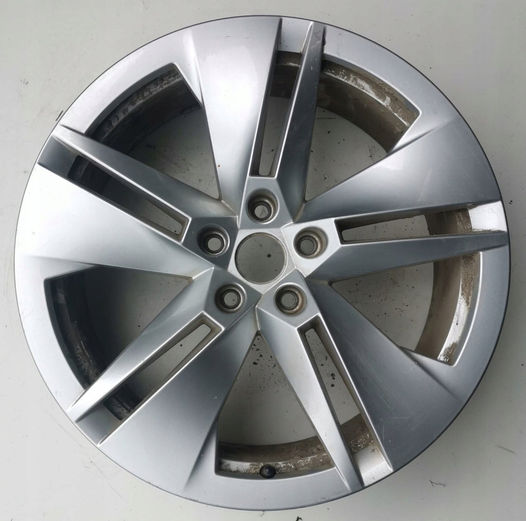 1x Alufelge 19 Zoll 8.0" 5x112 45ET Glanz Silber 5LA601025B Skoda Enyaq Iv FEL3073876688zl