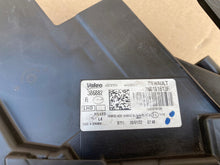 Load image into Gallery viewer, Frontscheinwerfer Dacia Duster 260101613R LED Rechts Scheinwerfer Headlight