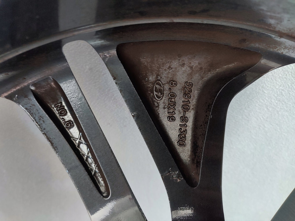 1x Alufelge 19 Zoll 8.0" 5x114.3 51ET Glanz 52910S1330 Hyundai Santa Fe Mg FEL9214067369av