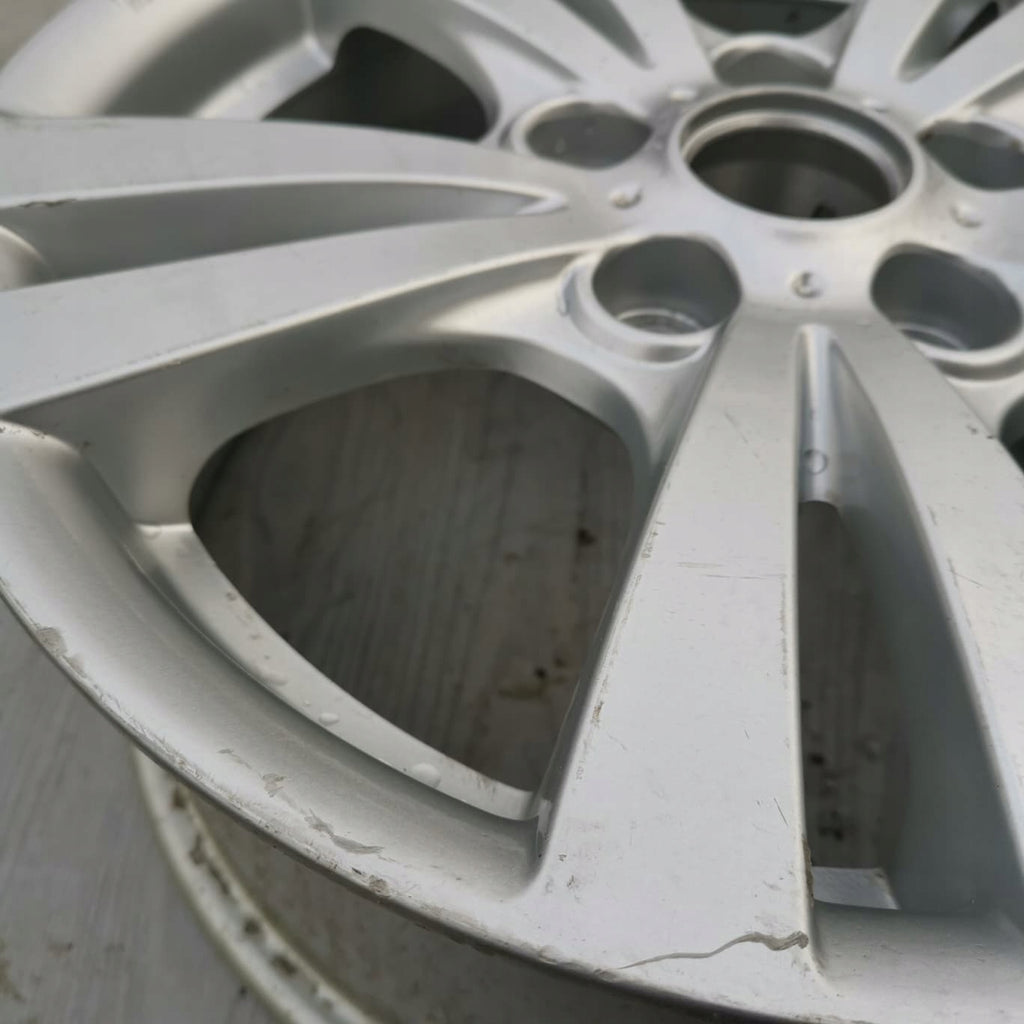 1x Alufelge 16 Zoll 6.5" 5x114.3 46ET Glanz Silber 52910-3K250 Hyundai I FEL4395855164eb