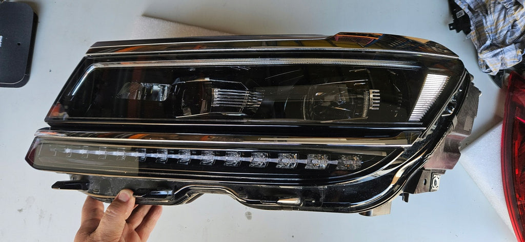 Frontscheinwerfer VW Tiguan 5NB941081D Full LED Links Scheinwerfer Headlight