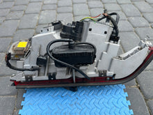 Laden Sie das Bild in den Galerie-Viewer, Frontscheinwerfer Mercedes-Benz W202 A2028203361 Xenon Ein Satz Headlight SCH8589392981eb