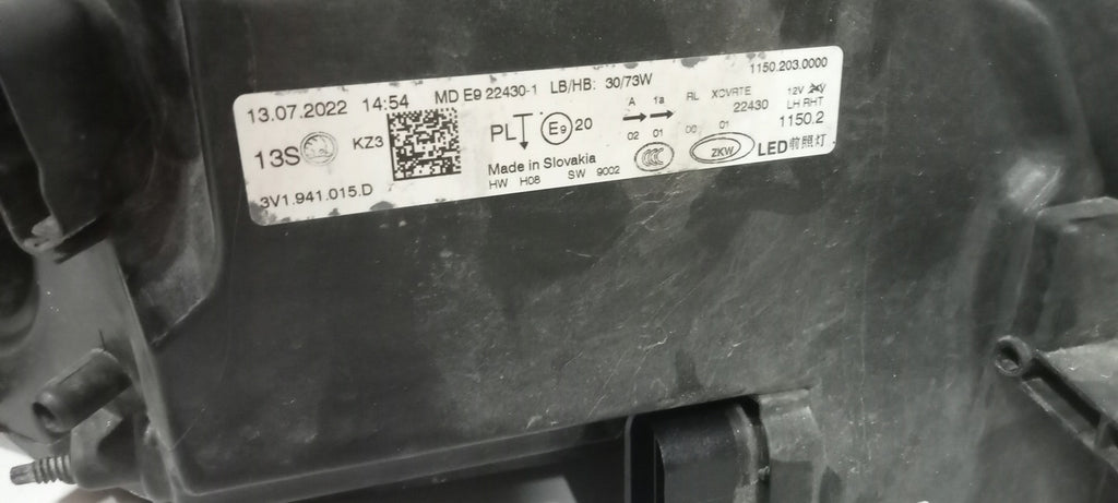 Frontscheinwerfer Skoda Superb III 3V1941015D Full LED Links Headlight