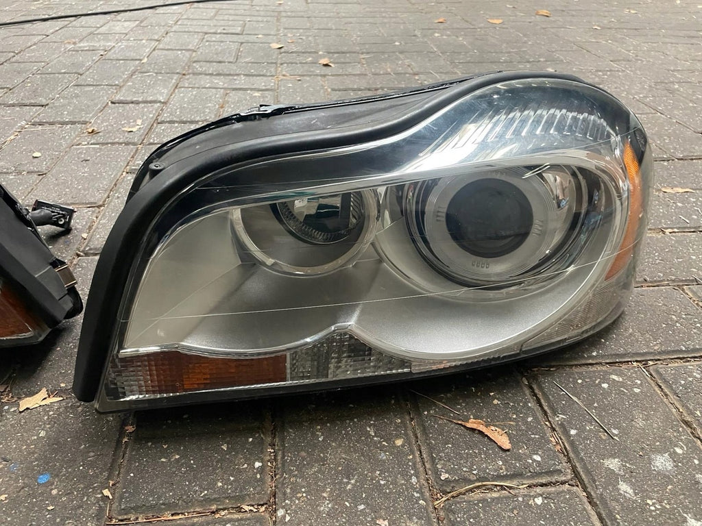 Frontscheinwerfer Volvo Xc90 Xenon Ein Stück (Rechts oder Links) Headlight