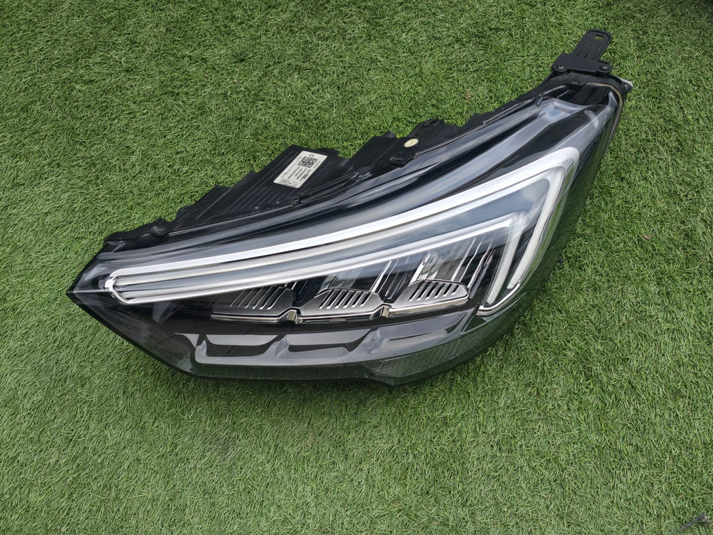 Frontscheinwerfer Opel Crossland X YQ00709680 Links Scheinwerfer Headlight SCH5273368555mj