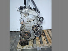 Laden Sie das Bild in den Galerie-Viewer, Motor Mazda I LF20 2.0 Benzin Engine Unkomplett MOT9228808463zb