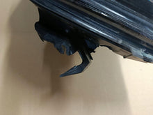 Laden Sie das Bild in den Galerie-Viewer, Frontscheinwerfer Iveco Daily VI I 05802711799 Rechts Scheinwerfer Headlight SCH1354658112yg