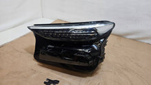 Laden Sie das Bild in den Galerie-Viewer, Frontscheinwerfer Audi E-Tron 85H941039R LED Ein Stück (Rechts oder Links) SCH5305429936yn