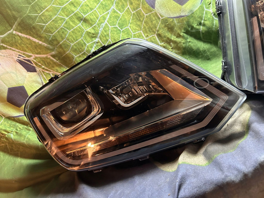 Frontscheinwerfer VW Amarok 2H1941016T Xenon Rechts Scheinwerfer Headlight SCH8732899417dz