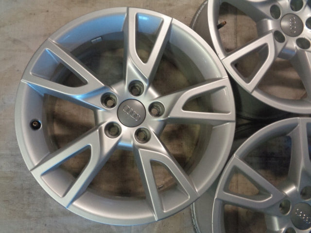 4x Alufelge 17 Zoll 6.5" 5x112 33ET Glanz Silber 8U0071497 Audi Q3 Rim Wheel FEL6139422161rr