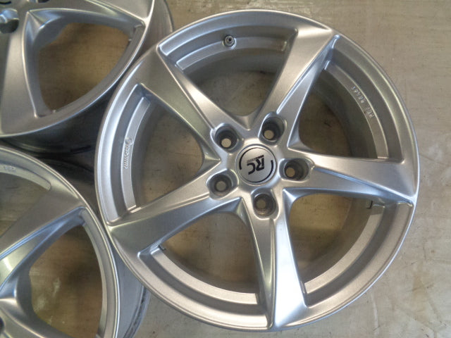 4x Alufelge 17 Zoll 7.0" 5x120 40ET Glanz Silber BMW I Rim Wheel FEL1009087773xm