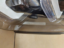 Load image into Gallery viewer, Frontscheinwerfer Mercedes-Benz Gle A1679068607 LED Rechts oder Links