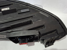 Laden Sie das Bild in den Galerie-Viewer, Frontscheinwerfer Ford Focus JX7B-13E016-AG LED Rechts Scheinwerfer Headlight SCH5888556700em