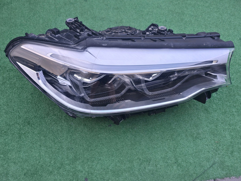 Frontscheinwerfer BMW 5 G31 G30 8499122-03 LED Rechts Scheinwerfer Headlight SCH9985030696zd