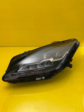 Laden Sie das Bild in den Galerie-Viewer, Frontscheinwerfer Jaguar E-Pace X540 M9C3-13W030-BD LED Links Headlight SCH1253751182bu