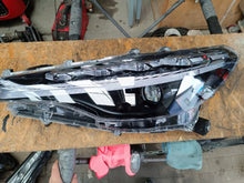 Load image into Gallery viewer, Frontscheinwerfer Toyota Corolla LED Links Scheinwerfer Headlight SCH6735346233pv