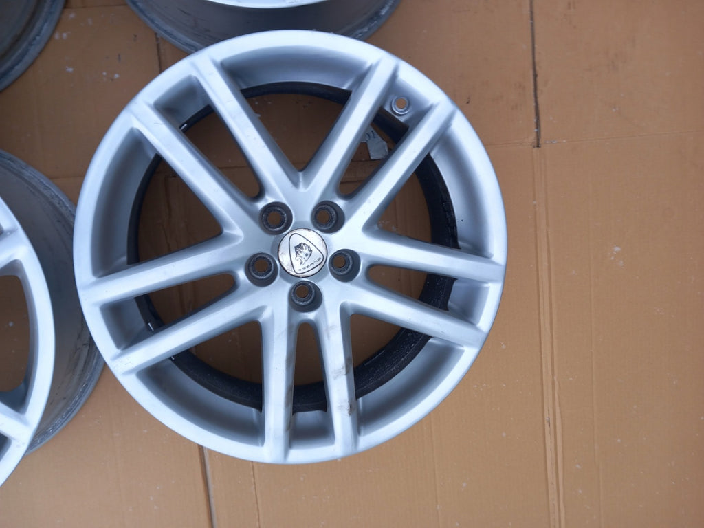 4x Alufelge 17 Zoll 7.5" 5x100 35ET Glanz Schwarz Audi Octavia IV 4 Rim Wheel FEL2238452463vt