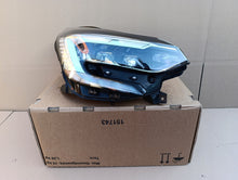 Laden Sie das Bild in den Galerie-Viewer, Frontscheinwerfer Renault Captur II 260104095R 013930-02 LED Rechts Headlight SCH4469191231tw