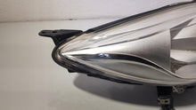 Load image into Gallery viewer, Frontscheinwerfer Mazda V C513-51030 Rechts Scheinwerfer Headlight