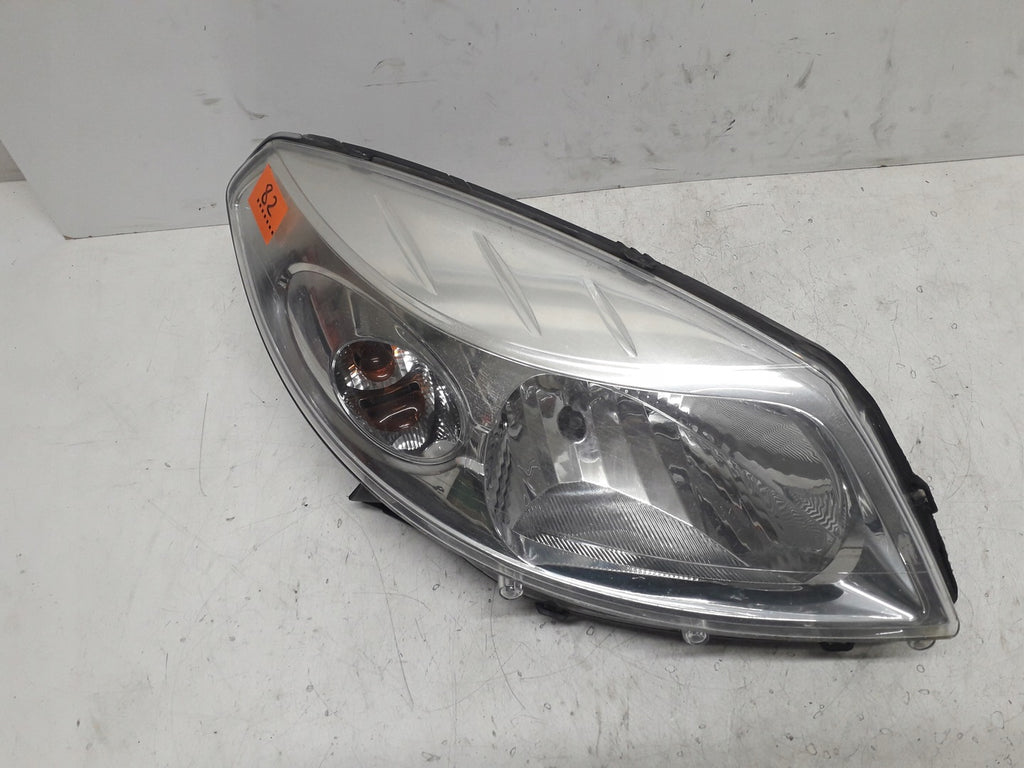 Frontscheinwerfer Dacia Sandero 8200733877- Rechts Scheinwerfer Headlight