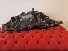 Laden Sie das Bild in den Galerie-Viewer, Frontscheinwerfer Toyota V Links Scheinwerfer Headlight SCH2837319718cd