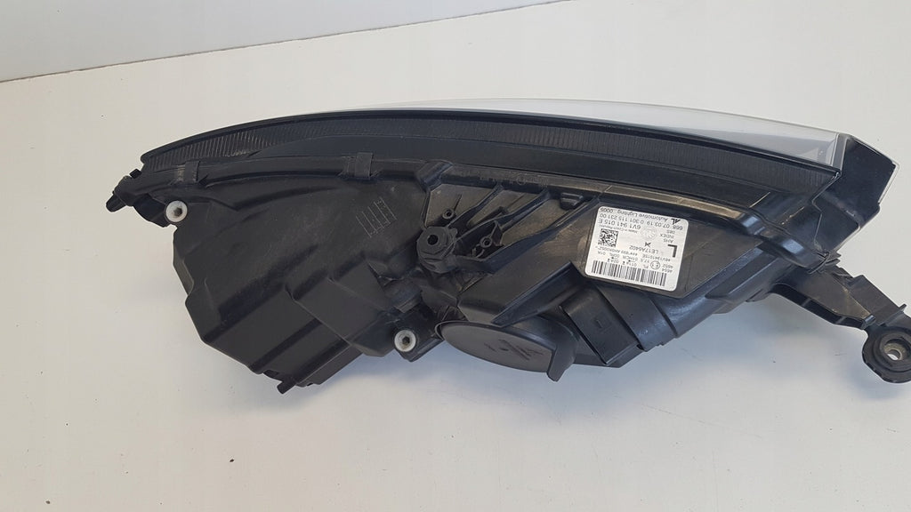 Frontscheinwerfer Skoda Fabia III 6V1941015 LED Links Scheinwerfer Headlight